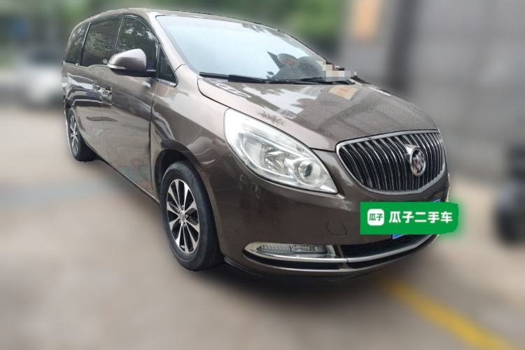 Used Buick GL8 2015 2.4L Luxury Business Premium Edition Front Right 45 Deg