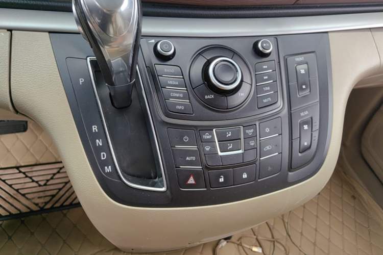 Used Buick GL8 2015 2.4L Luxury Business Premium Edition Gear Lever
