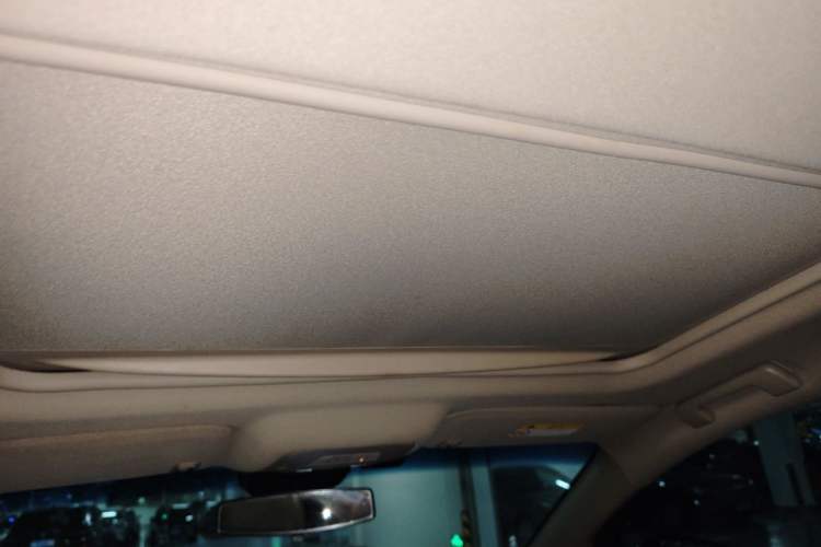 Used Buick GL8 2015 2.4L Luxury Business Premium Edition Headliner