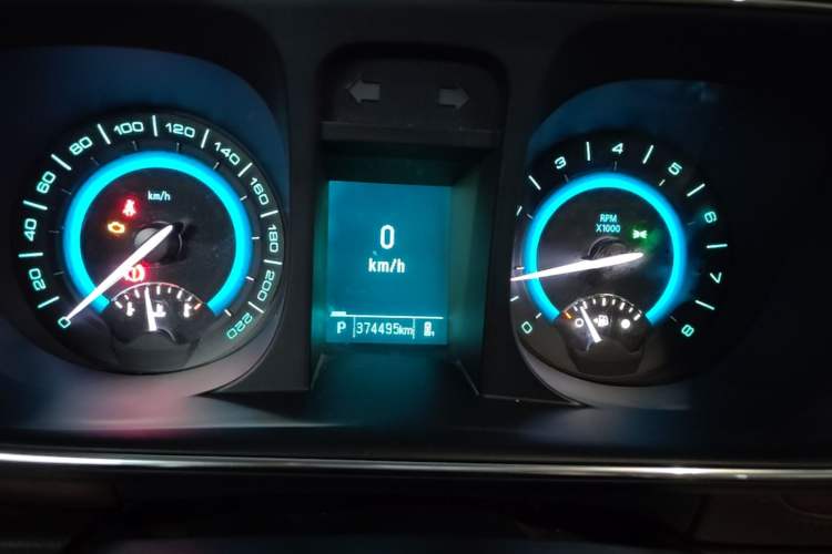 Used Buick GL8 2015 2.4L Luxury Business Premium Edition Instrument Cluster