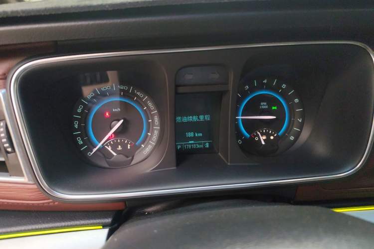 Used Buick GL8 2015 2.4L Luxury Business Premium Edition Instrument Cluster
