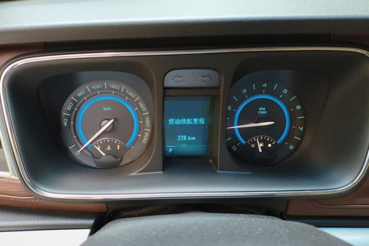 Used Buick GL8 2015 2.4L Luxury Business Premium Edition Instrument Cluster