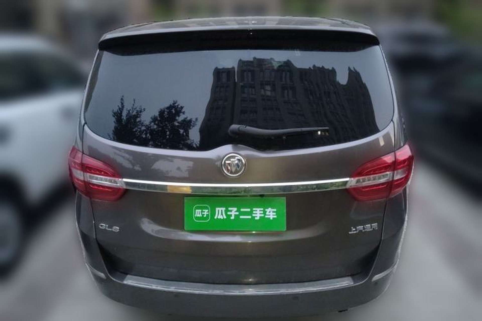 Used Buick GL8 2015 2.4L Luxury Business Premium Edition Rear
