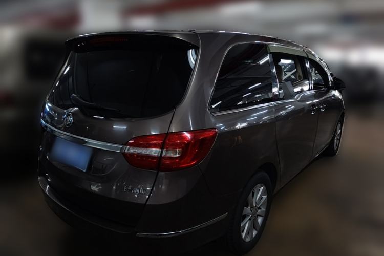 Used Buick GL8 2015 2.4L Luxury Business Premium Edition Rear Right 45 Deg