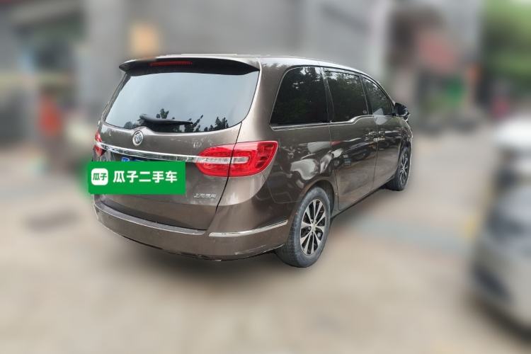 Used Buick GL8 2015 2.4L Luxury Business Premium Edition Rear Right 45 Deg