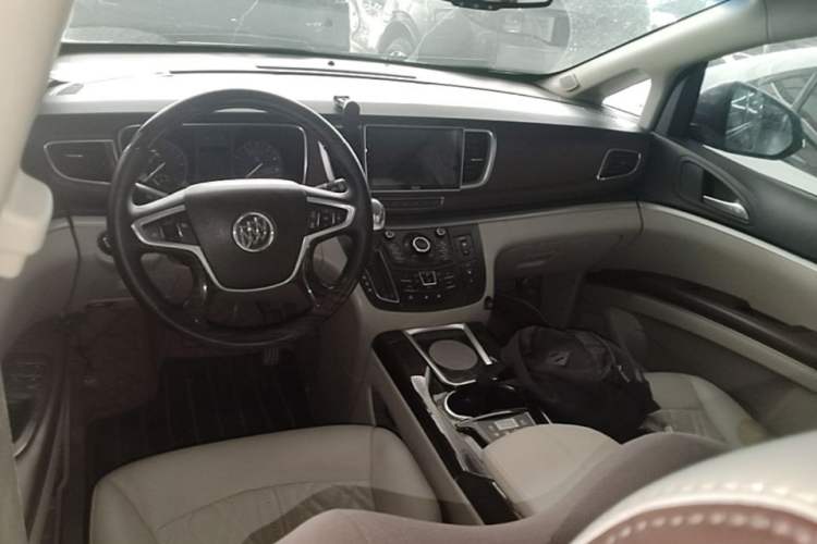 Used Buick GL8  Steering Wheel