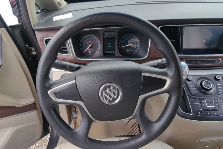 Used Buick GL8 2015 2.4L Luxury Business Premium Edition Steering Wheel