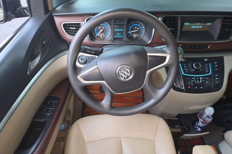 Used Buick GL8 2015 2.4L Luxury Business Premium Edition Steering Wheel