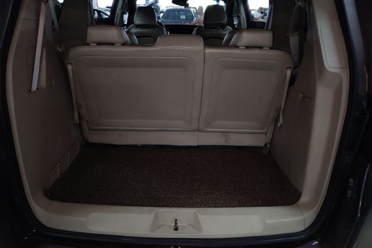 Used Buick GL8 2015 2.4L Luxury Business Premium Edition Trunk