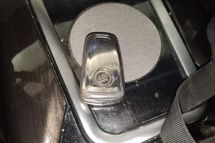 Used Buick GL8  Vehicle Key