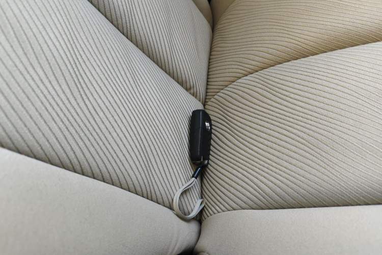 Used Buick GL8 2015 2.4L Luxury Business Premium Edition Vehicle Key