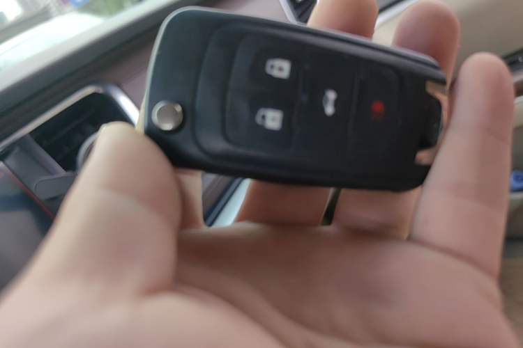 Used Buick GL8 2015 2.4L Luxury Business Premium Edition Vehicle Key