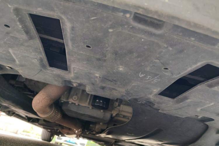 Used Buick GL8 2017 ES 28T Flagship Model China V Standard Chassis Front