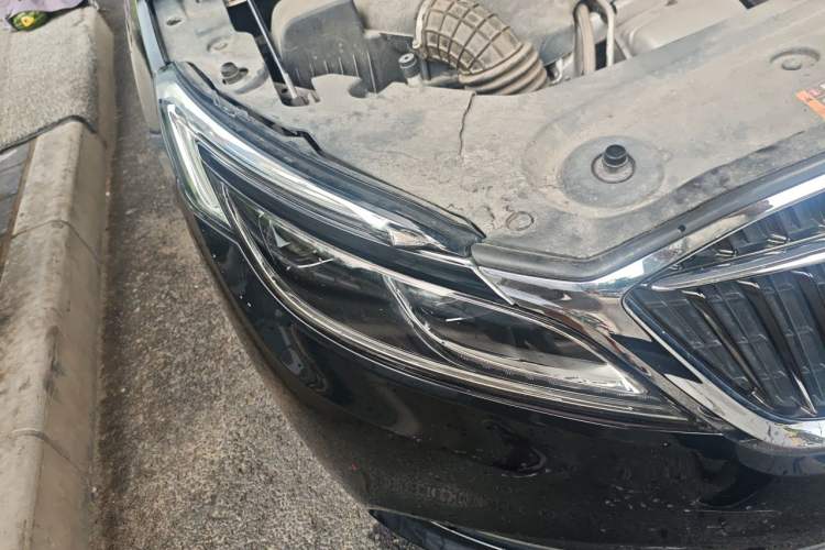 Used Buick GL8 2017 ES 28T Premium Version China V Standard Right Front Headlight