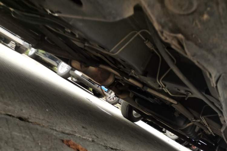 Used Buick GL8 2017 25S Prestige Version China V Standard Chassis Front Left