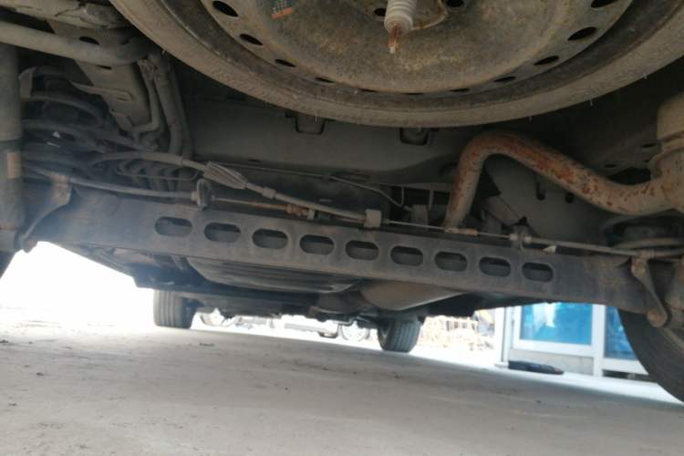 Used Buick GL8 2017 25S Prestige Version China V Standard Chassis Rear