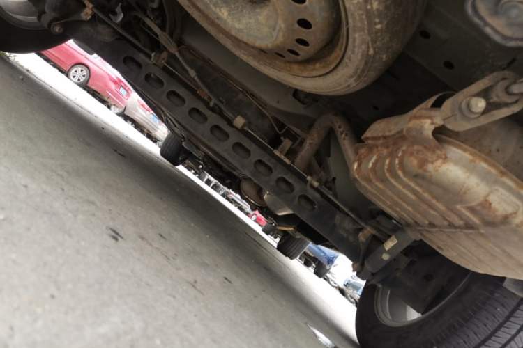Used Buick GL8 2017 25S Prestige Version China V Standard Chassis Rear