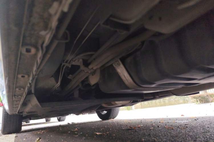 Used Buick GL8 2017 25S Luxury Version China V Standard Chassis Rear Left