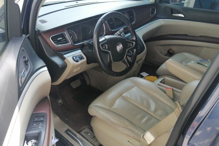 Used Buick GL8 2017 25S Prestige Version China V Standard Driver Seat