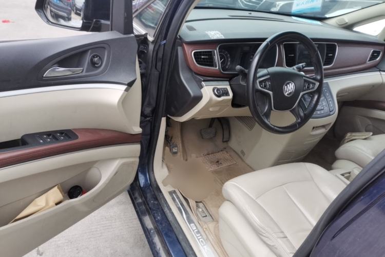 Used Buick GL8 2017 25S Prestige Version China V Standard Driver Seat