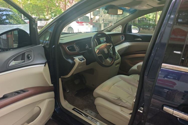 Used Buick GL8 2017 25S Prestige Version China V Standard Driver Seat