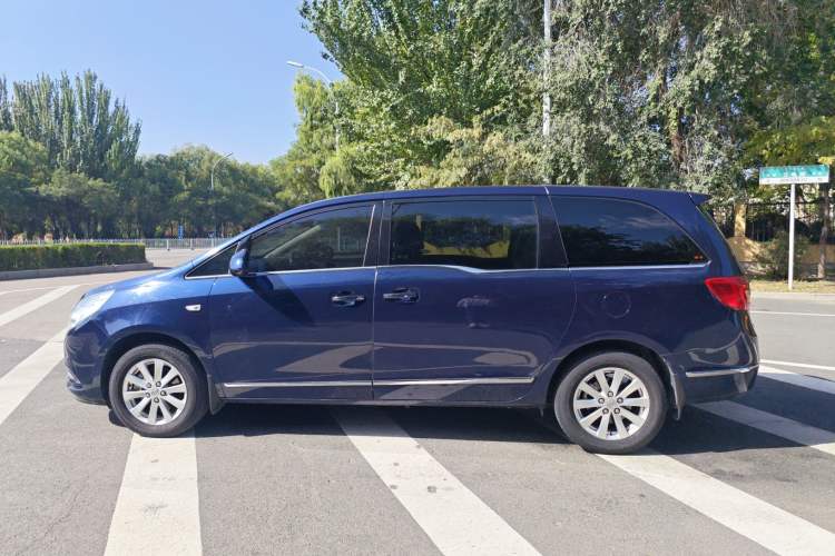 Used Buick GL8 2017 25S Prestige Version China V Standard Exterior 5