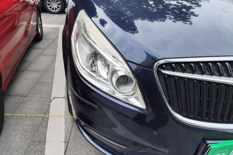 Used Buick GL8 2017 25S Luxury Version China V Standard Exterior 6