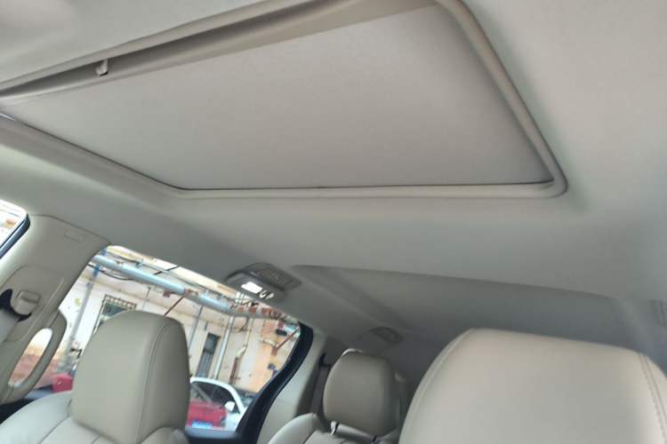 Used Buick GL8 2017 25S Luxury Version China V Standard Headliner