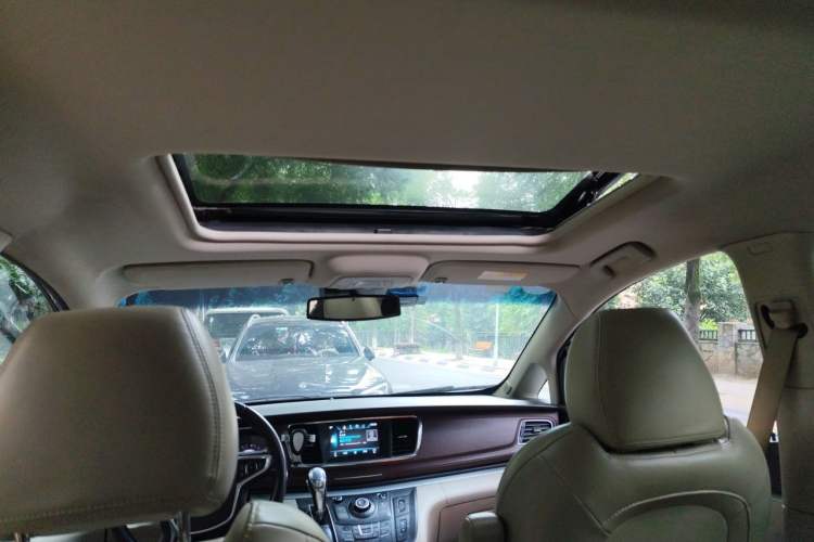 Used Buick GL8 2017 25S Luxury Version China V Standard Headliner