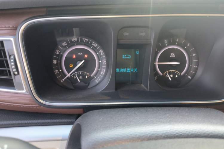 Used Buick GL8 2017 25S Comfort Version China V Standard Instrument Cluster