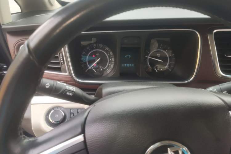 Used Buick GL8 2017 25S Comfort Version China V Standard Instrument Cluster