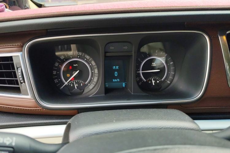 Used Buick GL8 2017 25S Luxury Version China V Standard Instrument Cluster
