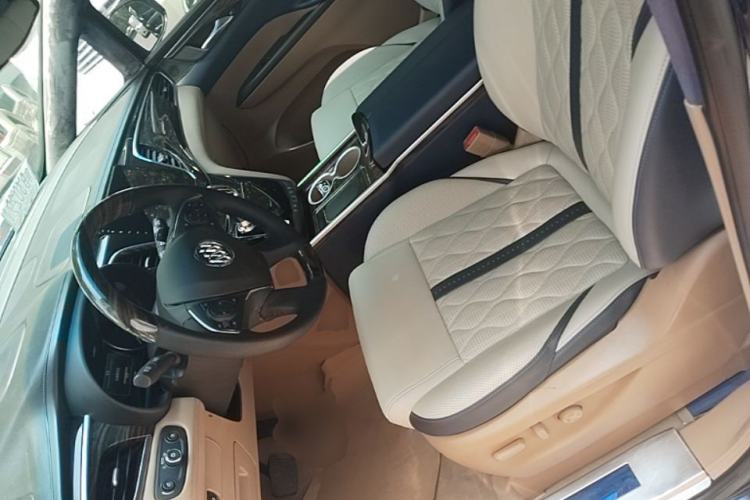 Used Buick GL8 2017 ES 28T Luxury Model China V Standard Left Front Seat