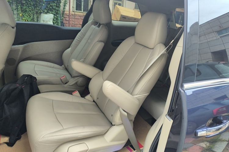 Used Buick GL8 2017 25S Luxury Version China V Standard Left Rear Seat