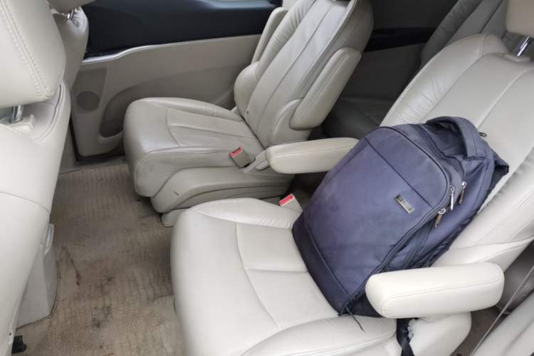 Used Buick GL8 2017 25S Prestige Version China V Standard Left Rear Seat