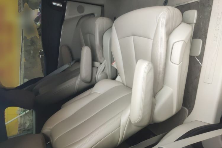 Used Buick GL8 2017 25S Comfort Version China V Standard Left Rear Seat