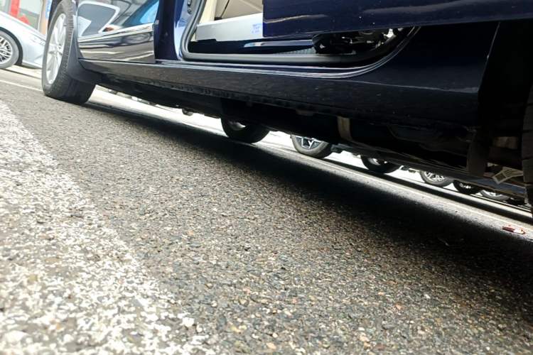Used Buick GL8 2017 25S Prestige Version China V Standard Left Side Sill