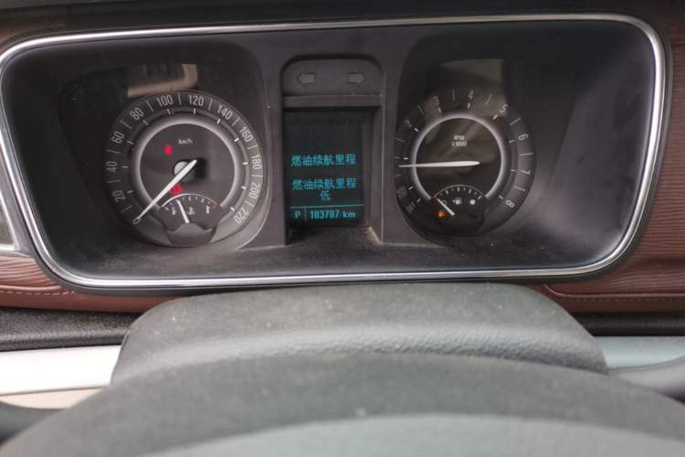 Used Buick GL8 2017 25S Prestige Version China V Standard Odometer Close Up