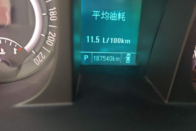 Used Buick GL8 2017 25S Prestige Version China V Standard Odometer Close Up