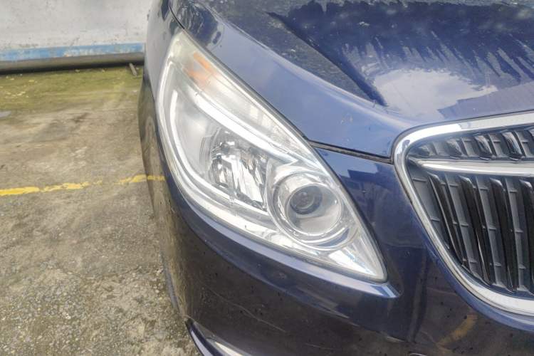 Used Buick GL8 2017 25S Luxury Version China V Standard Right Front Headlight