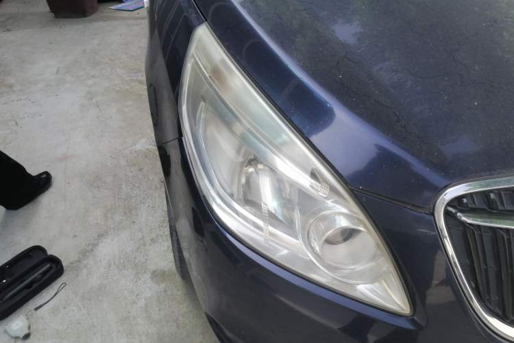 Used Buick GL8 2017 25S Prestige Version China V Standard Right Front Headlight