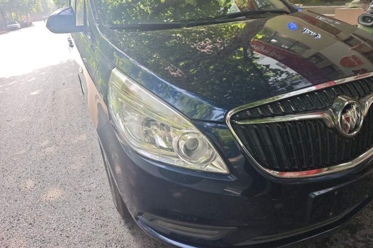 Used Buick GL8 2017 25S Prestige Version China V Standard Right Front Headlight