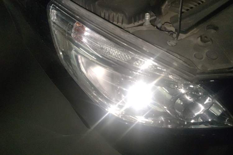 Used Buick GL8 2017 25S Luxury Version China V Standard Right Front Headlight