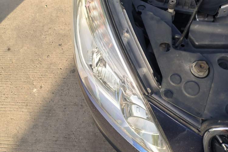 Used Buick GL8 2017 25S Comfort Version China V Standard Right Front Headlight