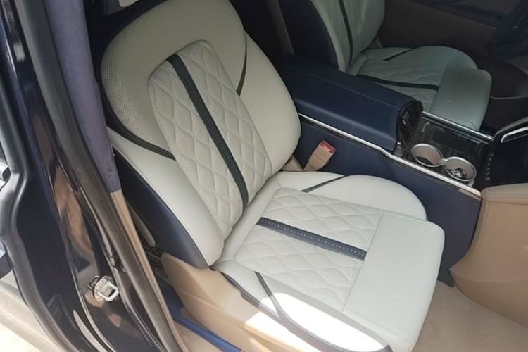 Used Buick GL8 2017 ES 28T Luxury Model China V Standard Right Front Seat