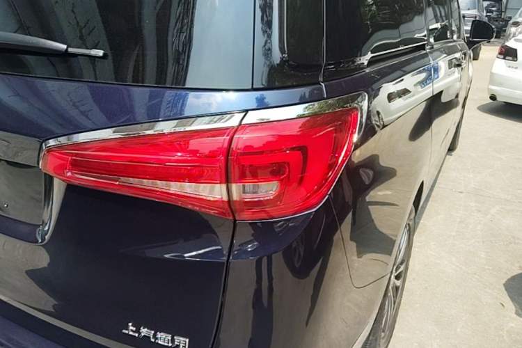Used Buick GL8 2017 ES 28T Luxury Model China V Standard Right Rear Taillight