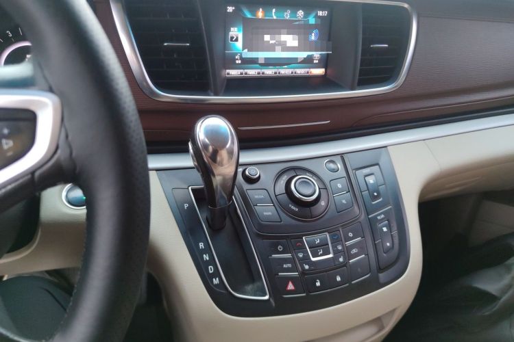 Used Buick GL8 2017 25S Prestige Version China V Standard Audio And AC Panel