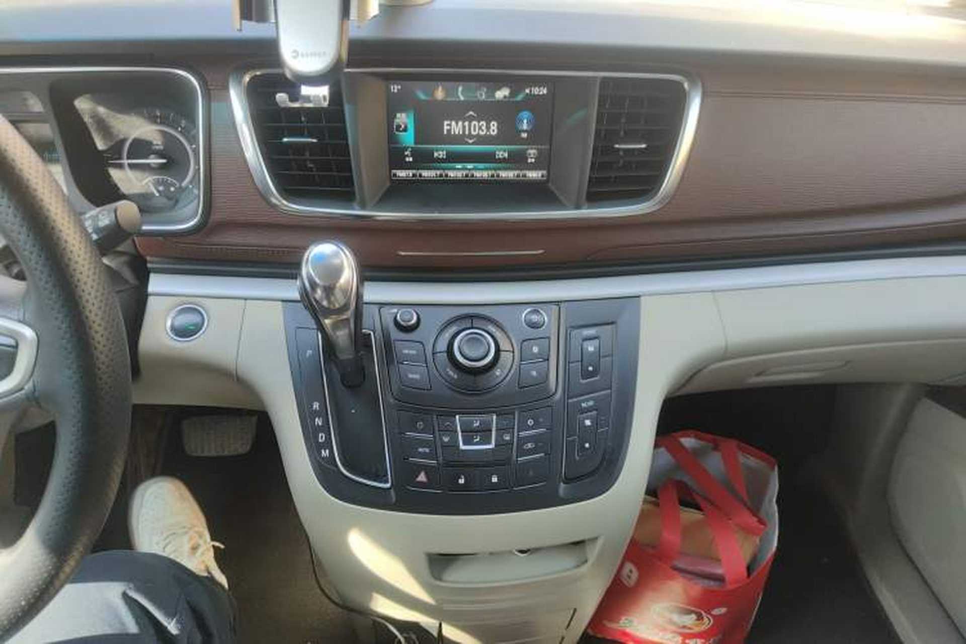 Used Buick GL8 2017 25S Comfort Version China V Standard Audio And AC Panel