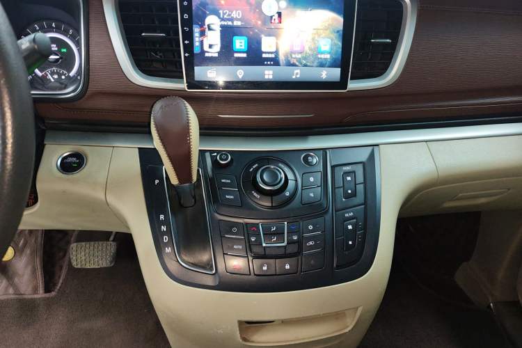 Used Buick GL8 2017 25S Comfort Version China V Standard Audio And AC Panel