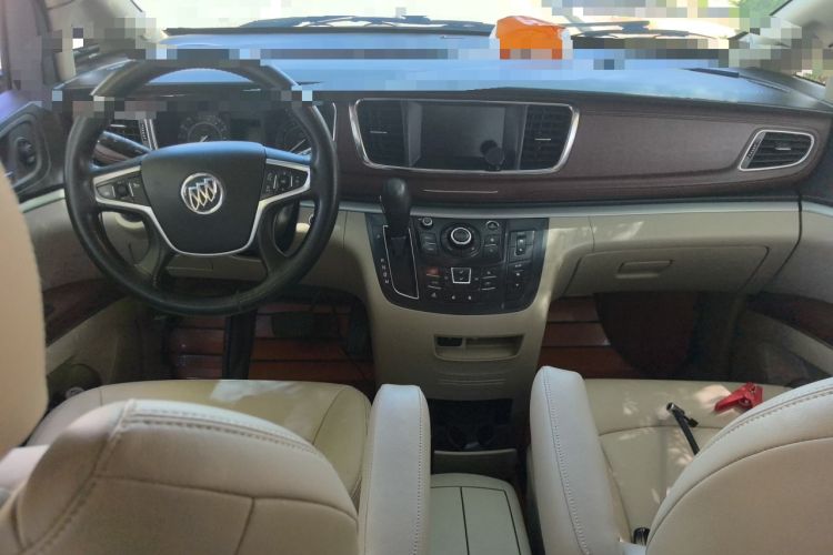 Used Buick GL8 2017 25S Luxury Version China V Standard Center Console